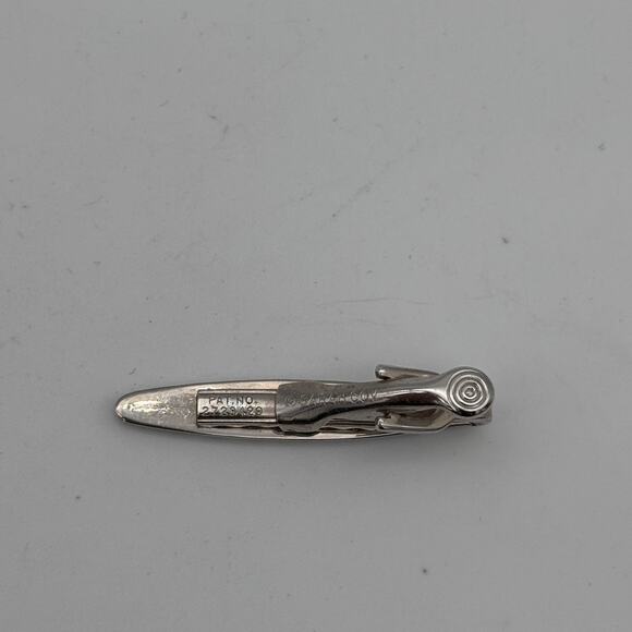 Sarah Coventry Tie Clip One Size Silver Tone Vintage Engraved Western Scroll MCM - Picture 2 of 7